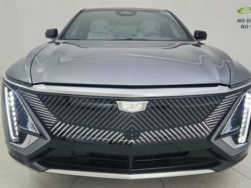 Used 2023 Cadillac Lyriq 2WD image 13