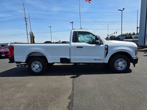 Used 2024 Ford F350 XL image 2