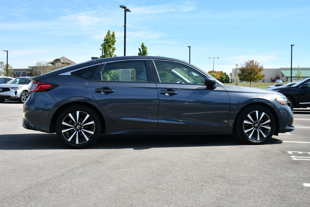 Used 2024 Honda Civic EX-L image 8