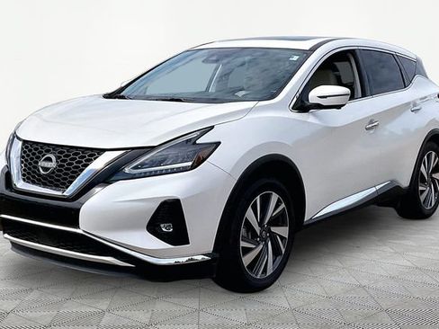 Used 2023 Nissan Murano SL w/ SL Moonroof Package FWD image 3