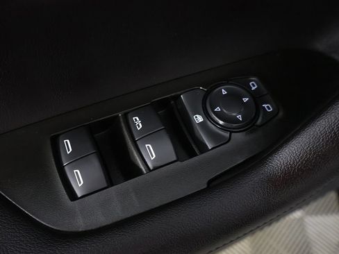 Used 2021 Chevrolet Blazer LT FWD image 32