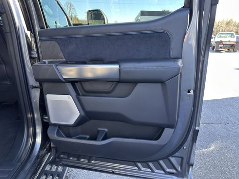 Used 2025 Ford F250 Platinum w/ Tremor Off-Road Package image 16