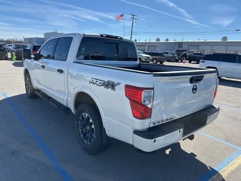Used 2018 Nissan Titan PRO-4X w/ Pro-4x Utility Package image 15