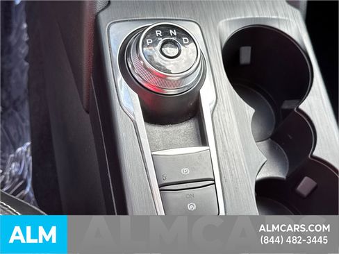 Used 2023 Ford Escape SE image 37