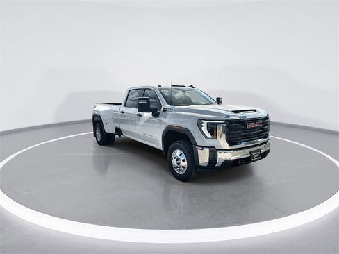 New 2026 GMC Sierra 3500 Pro w/ 1SA Pro Safety Plus Package image 2