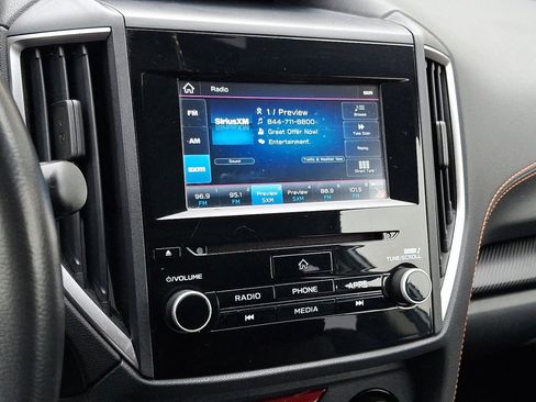 Used 2021 Subaru Crosstrek 2.0i Premium w/ Moonroof Package image 28