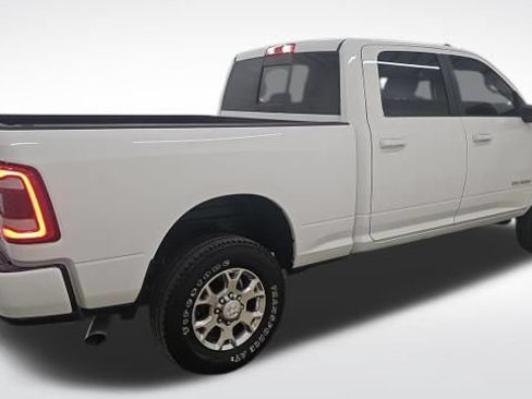 Used 2024 RAM 2500 Laramie w/ Safety Group AWD/4WD image 8