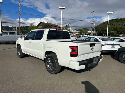 New 2026 Nissan Frontier SV w/ SV Convenience Package RWD image 4