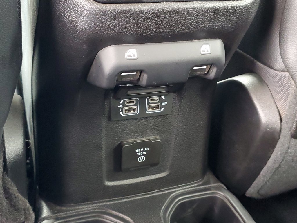 Used 2019 Jeep Wrangler Unlimited Rubicon AWD/4WD image 14