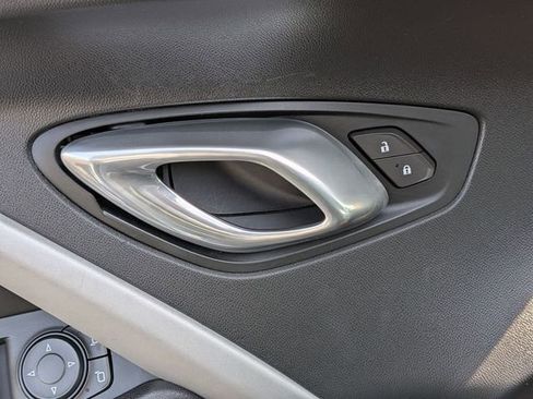 Used 2018 Chevrolet Camaro LT image 13