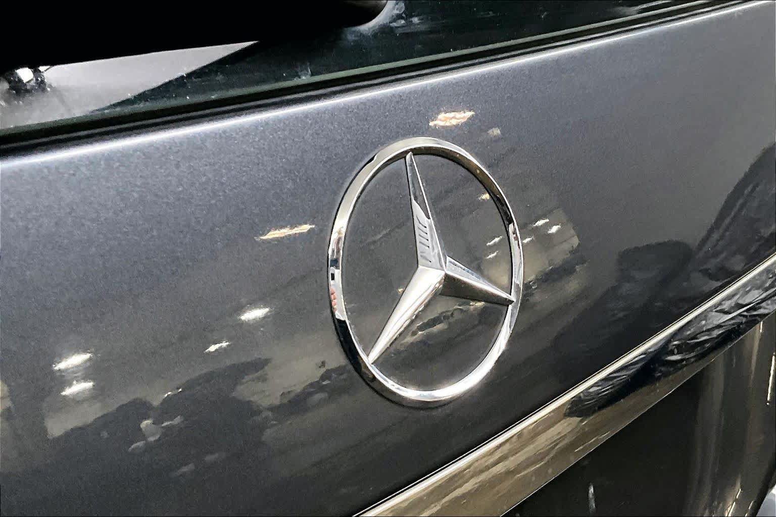 Used 2016 Mercedes-Benz E 350 4MATIC Wagon image 30