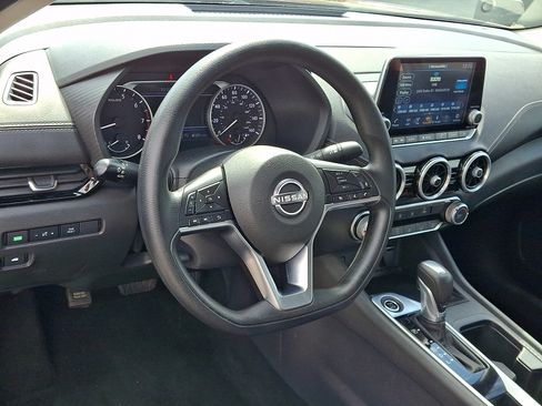 Certified 2025 Nissan Sentra SV FWD image 17