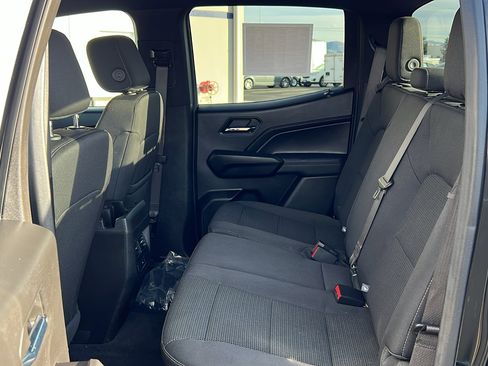 Used 2024 Chevrolet Colorado LT image 13
