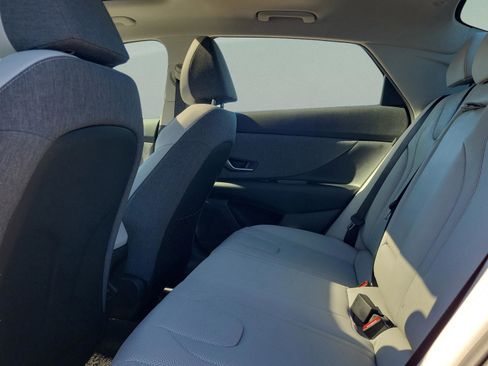 New 2026 Hyundai Elantra Limited image 12