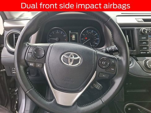 Used 2018 Toyota RAV4 XLE image 19