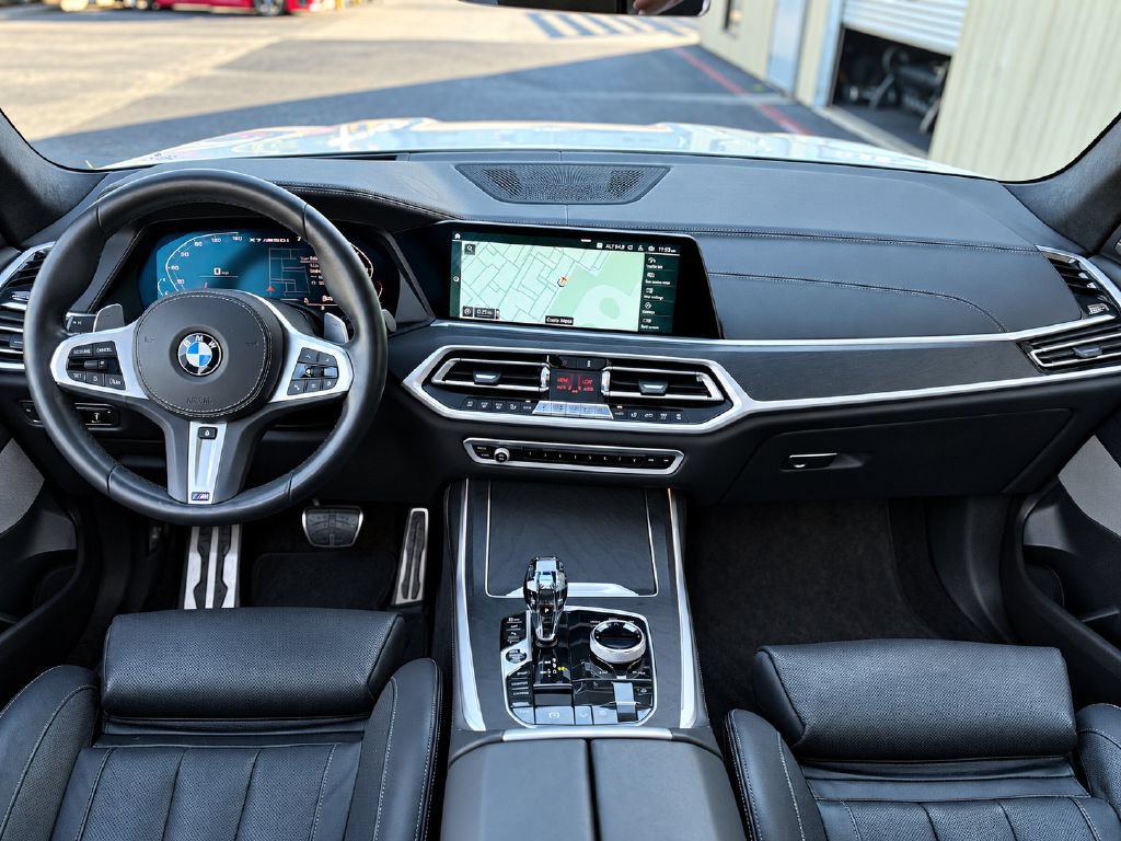 Used 2020 BMW X7 M50i w/ Executive Package AWD/4WD image 21