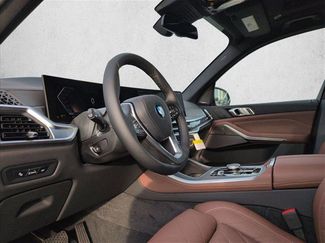 New 2026 BMW X5 xDrive50e video 3