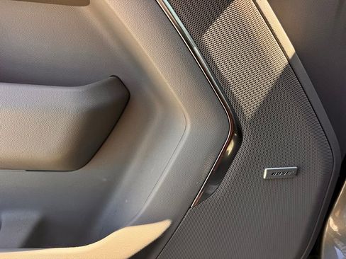 Used 2021 Chevrolet Tahoe LT image 16