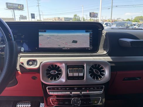 Certified 2021 Mercedes-Benz G 63 AMG 4MATIC image 31