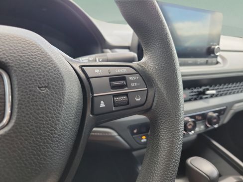 Used 2023 Honda Accord EX image 21