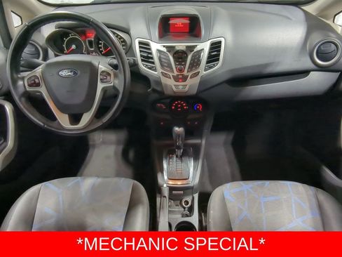 Used 2013 Ford Fiesta SE image 23