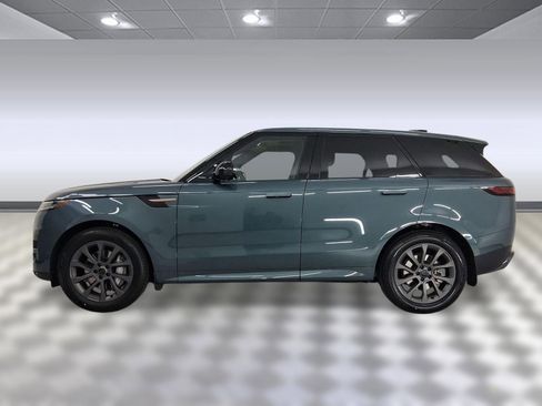 New 2026 Land Rover Range Rover Sport SE image 2