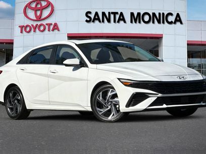 Used 2025 Hyundai Elantra SEL