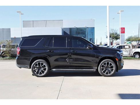 Used 2022 Chevrolet Tahoe RST w/ Luxury Package image 7