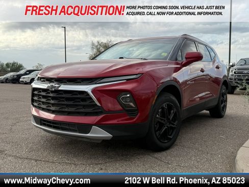 Used 2024 Chevrolet Blazer LT w/ Convenience Package FWD image 1