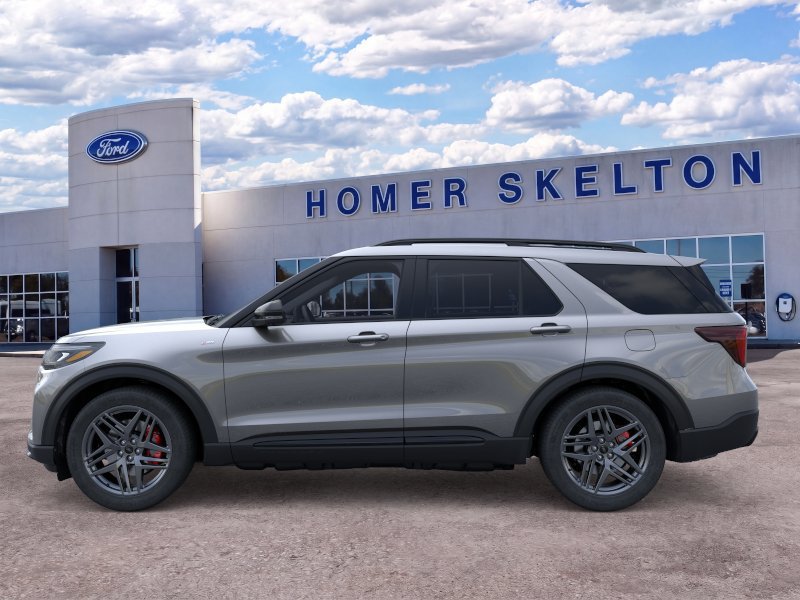 New 2026 Ford Explorer ST-Line w/ ST-Line Street Pack RWD image 3