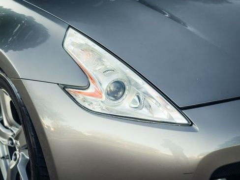 Used 2009 Nissan 370Z Coupe image 45