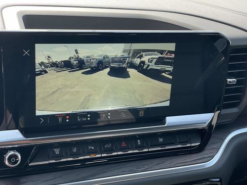 New 2025 GMC Sierra 2500 SLT image 13