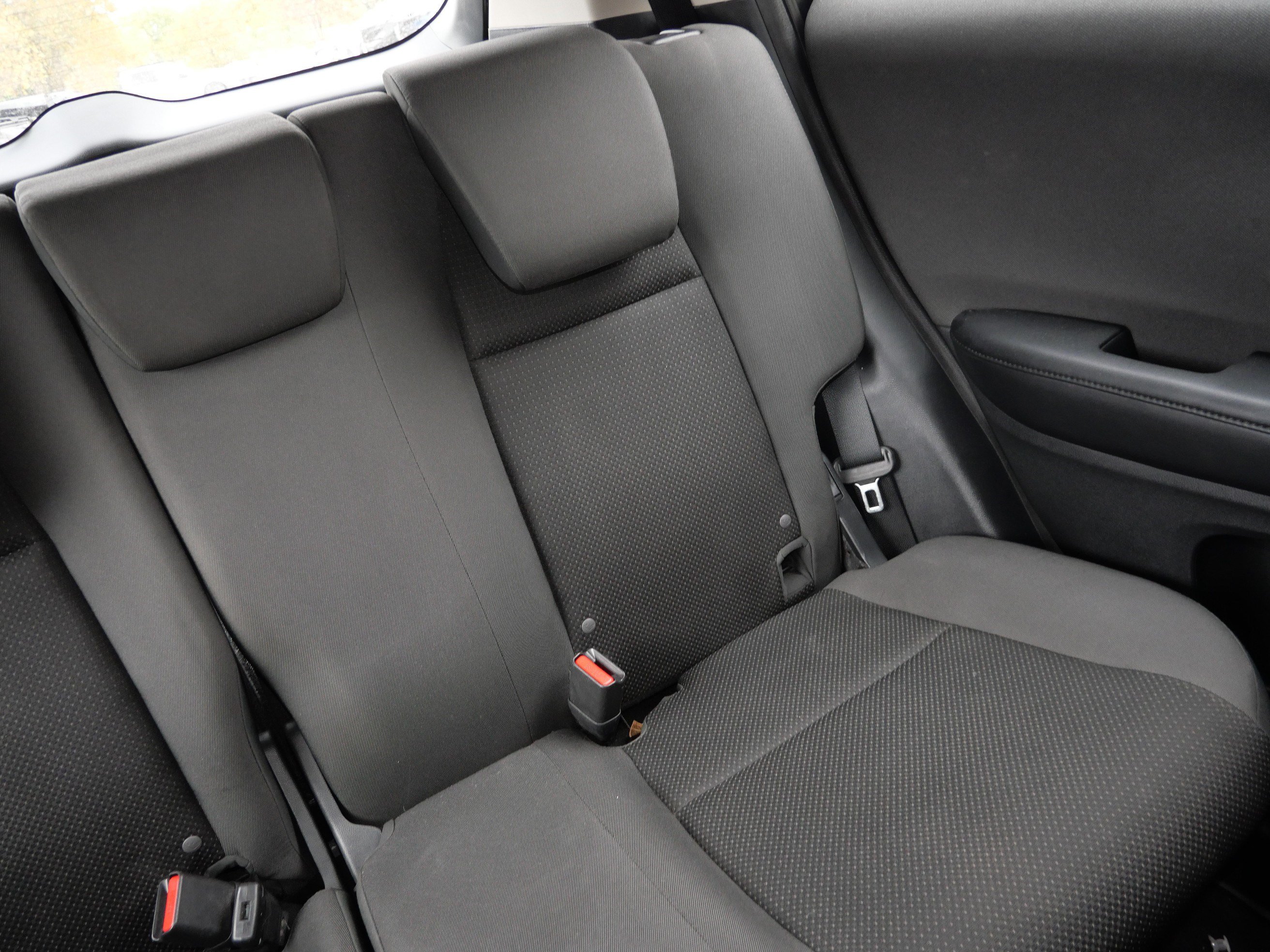 Certified 2019 Honda HR-V LX image 14