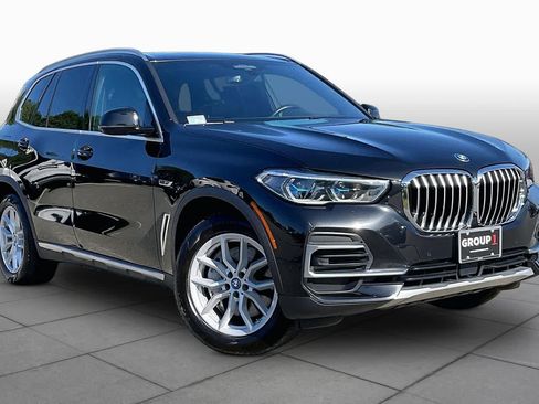 Used 2023 BMW X5 xDrive45e w/ Executive Package AWD/4WD image 2