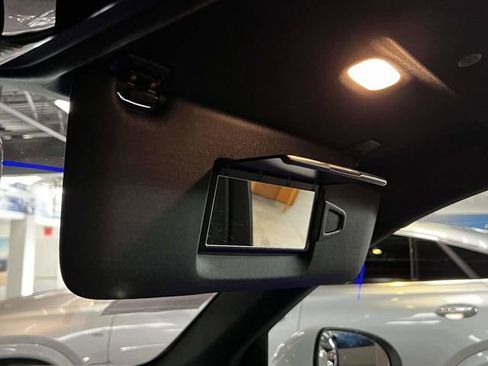 Certified 2023 Mercedes-Benz GLC 300 4MATIC image 32