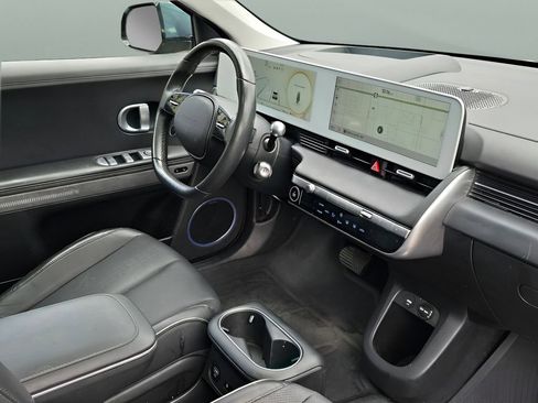 Used 2024 Hyundai Ioniq 5 Limited RWD image 9