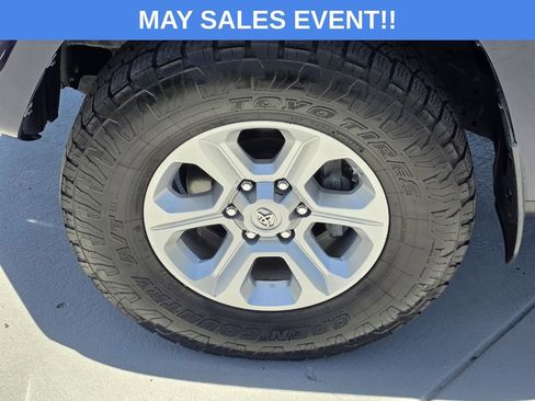 Used 2019 Toyota 4Runner SR5 AWD/4WD image 34