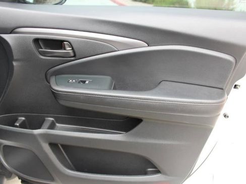 Used 2023 Honda Passport EX-L image 23