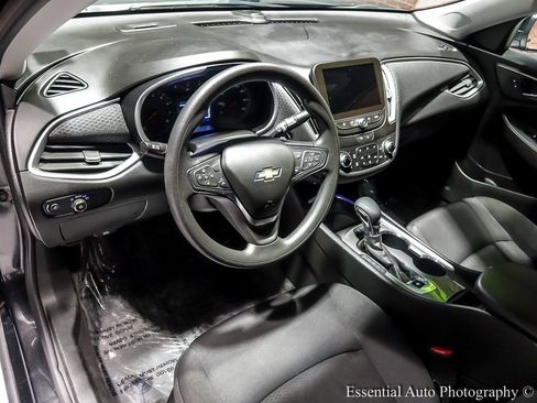 Used 2024 Chevrolet Malibu LT image 14