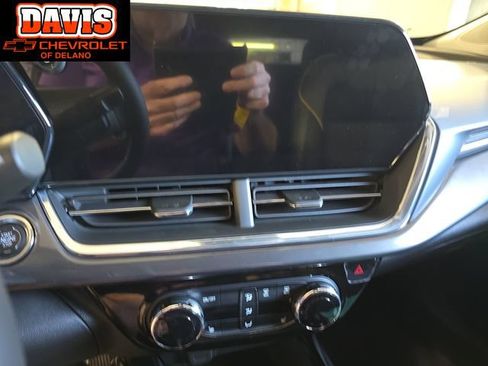 New 2026 Chevrolet Trax ACTIV w/ Driver Confidence Package FWD image 24
