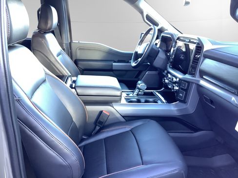 New 2025 Ford F150 Lariat w/ Equipment Group 501A Mid image 15