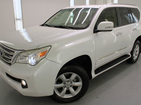 Used 2011 Lexus GX 460 Premium AWD/4WD image 28