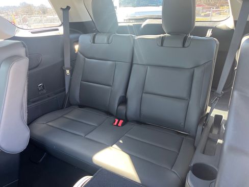 New 2026 Ford Explorer Active w/ Active Comfort Package image 18