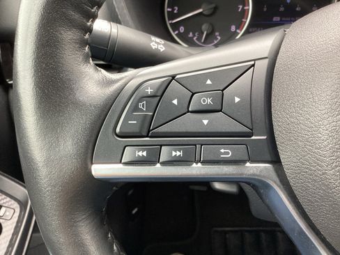 Used 2024 Nissan Sentra SV w/ All-Weather Package FWD image 18