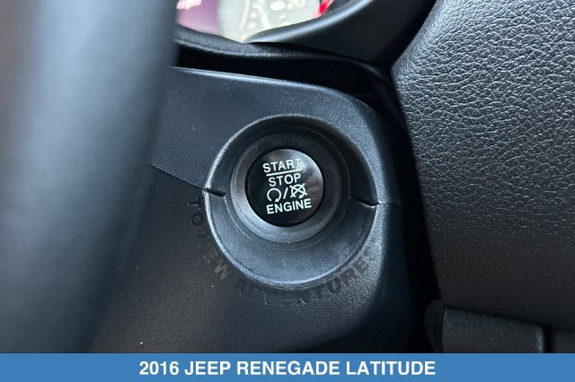 Used 2016 Jeep Renegade Latitude FWD image 25