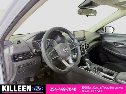 Used 2024 Nissan Sentra SV image 10