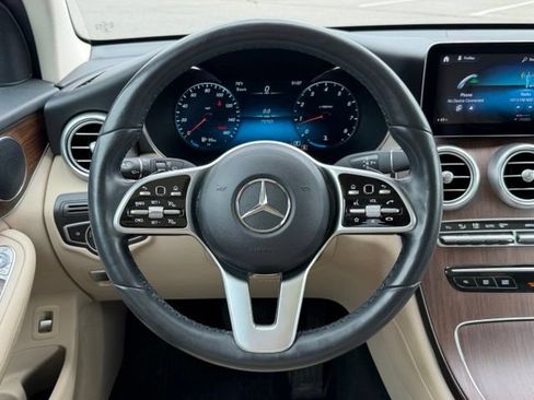 Used 2022 Mercedes-Benz GLC 300 4MATIC image 13