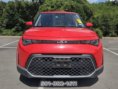 Used 2023 Kia Soul LX w/ LX Technology Package FWD image 8