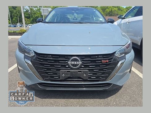 Used 2024 Nissan Sentra SR w/ SR Premium Package FWD image 1