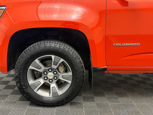 Used 2020 Chevrolet Colorado Z71 AWD/4WD image 9